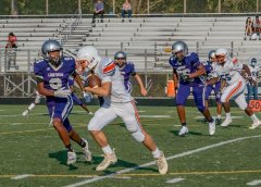 NHL冰球常规赛芝加哥黑鹰对纽约游骑兵